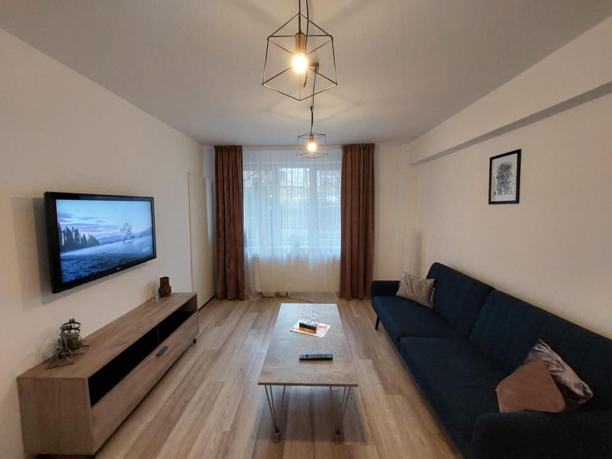 Youth Central Apartment Târgu-Mureş Exteriör bild